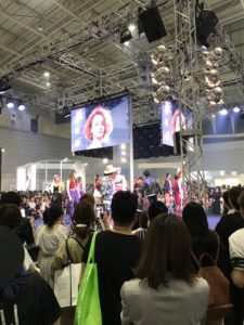 課外授業でアジアビューティーエキスポに行ってきました！！