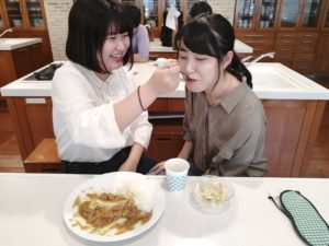 食事介助の研究