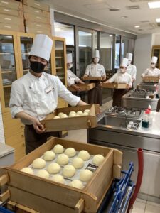 2A色々な包餡のパン実習！