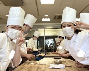 ２Aクラス☆４月のパン実習☆