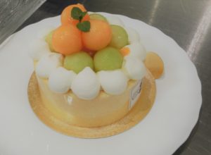 夏のメロンショート＆ふわふわコロネ（8/21 体験入学）